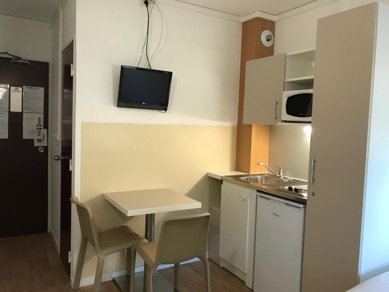 Be Myhotel Évreux Екстериор снимка